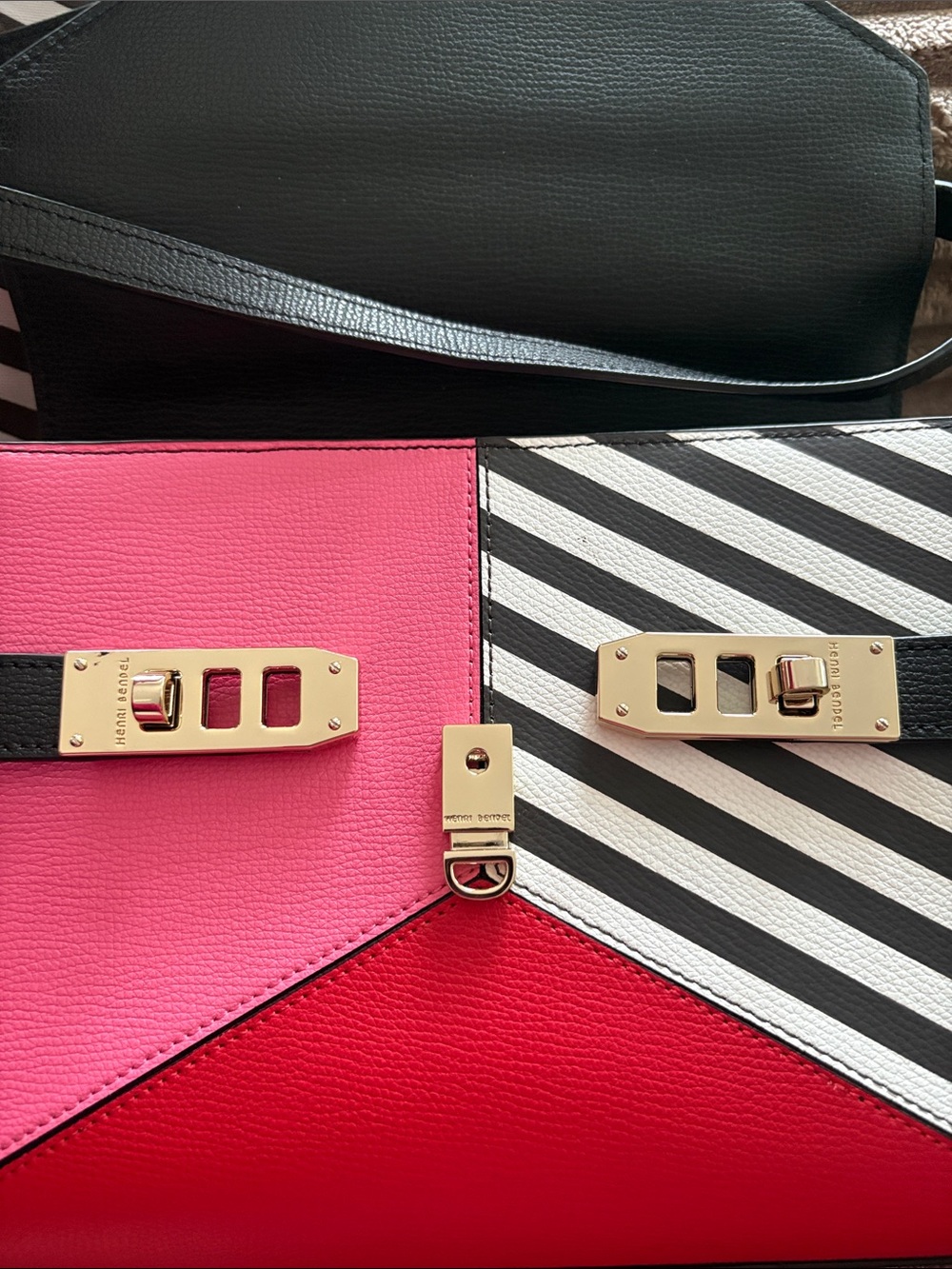 henri bendel Pink, Red & Black Geometric Leather Crossbody LIKE NEW - Picture 2 of 4